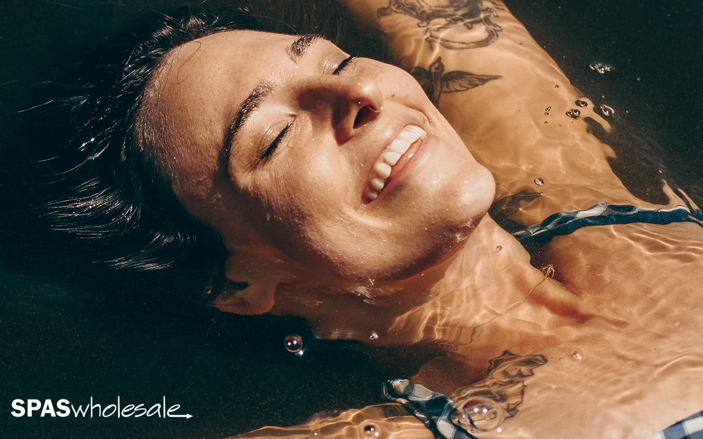 10 Reasons to Own a Spa