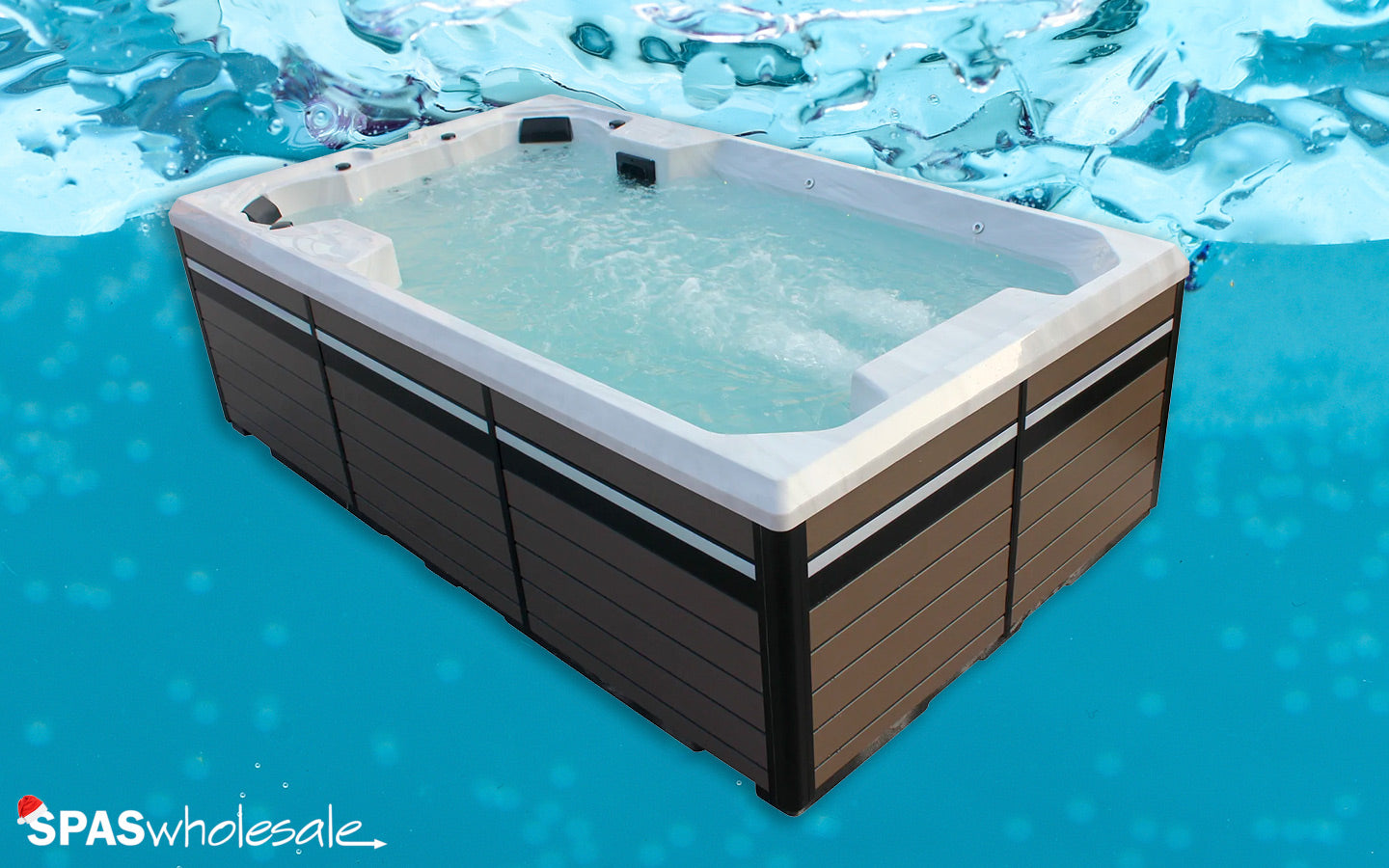 How to throw the perfect Christmas hot tub party